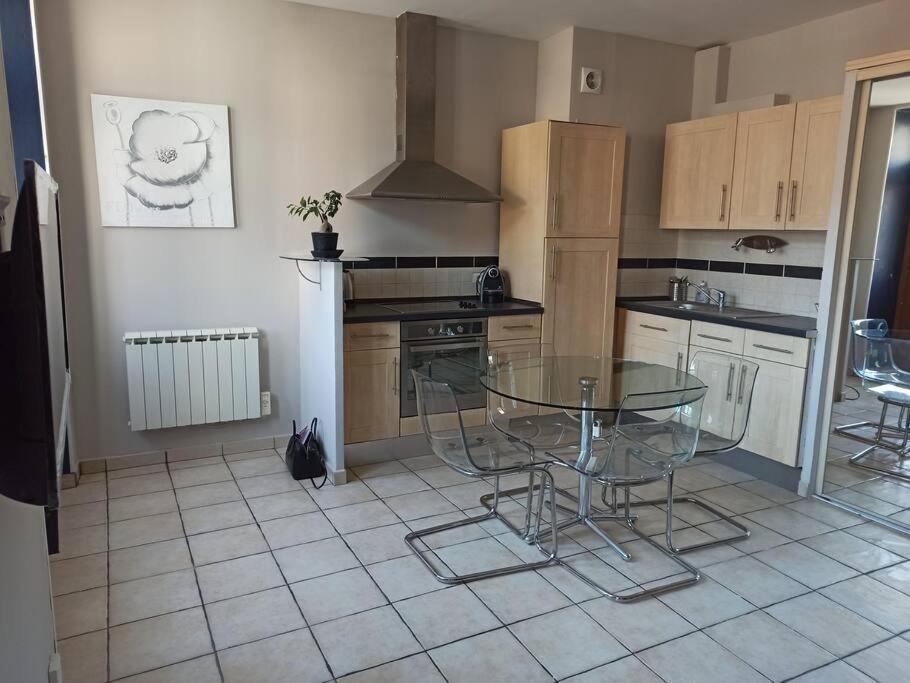 Charmant 2 Pieces, A Deux Pas Du Centre Apartment Menton Bagian luar foto