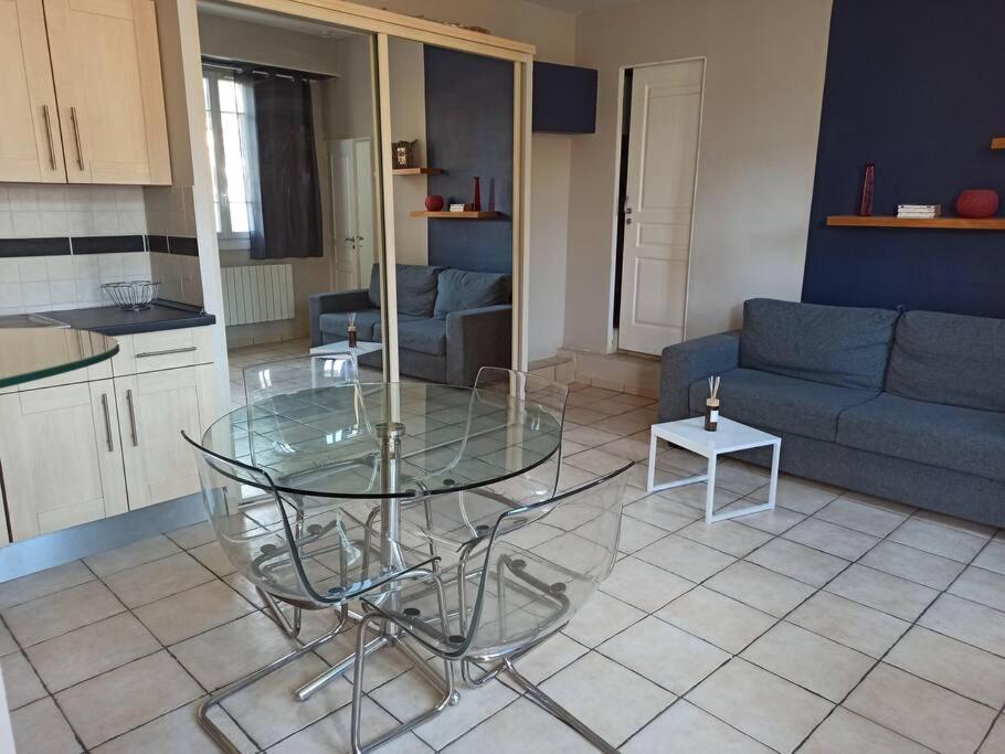 Charmant 2 Pieces, A Deux Pas Du Centre Apartment Menton Bagian luar foto